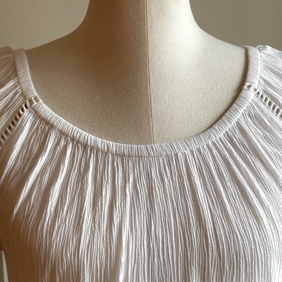 *Like New* INC Women’s White Flowy Semi Sheer Boho Peasant Top Poet Blouse Lace - Picture 4 of 7